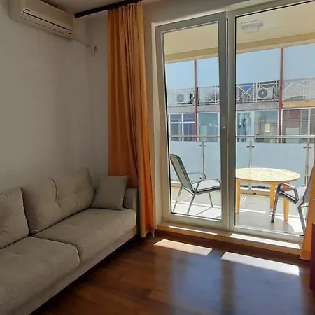 Casa Del Mar Apartment *