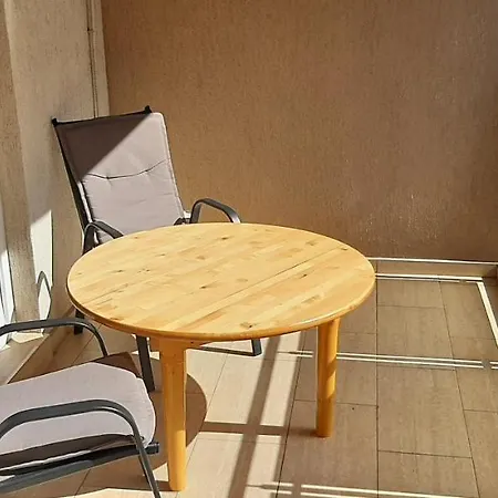 Casa Del Mar Апартаменти
